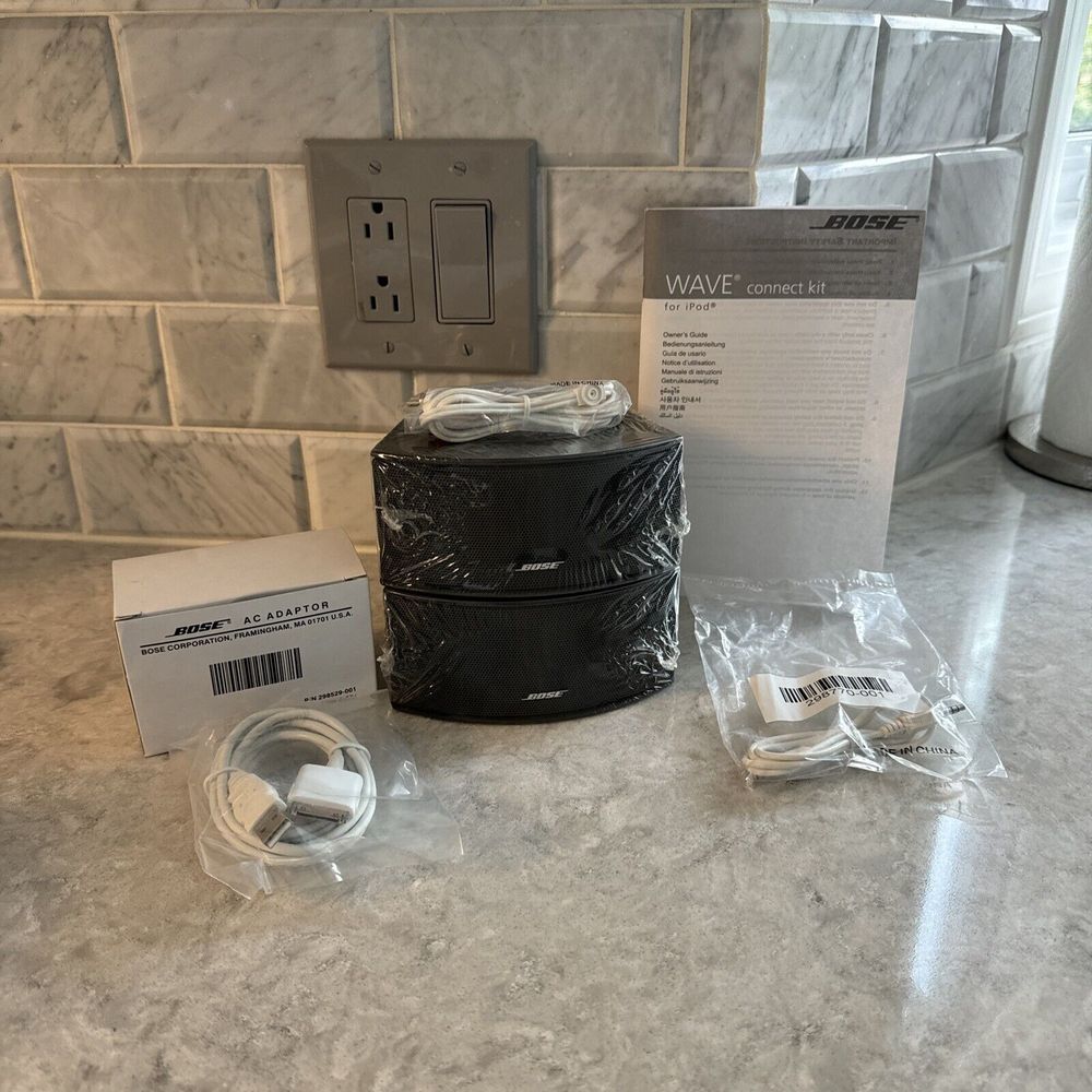 X2 Brand New Bose Jewel Horizontal Center Channel Speaker Black With Cords READ